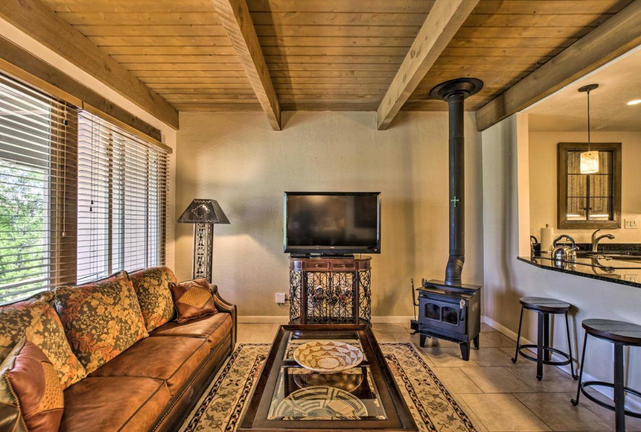 Апартаменти Adobe-Style Abode With Amenities - Walk To Plaza! Санта-Фе Екстер'єр фото